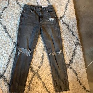 AE Black Ripped Mom Jean Extra Long